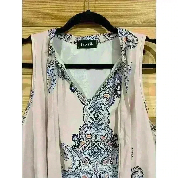 fab'rik Geometric Print Shift Dress with Tie-Neck, size M - Picture 3 of 8